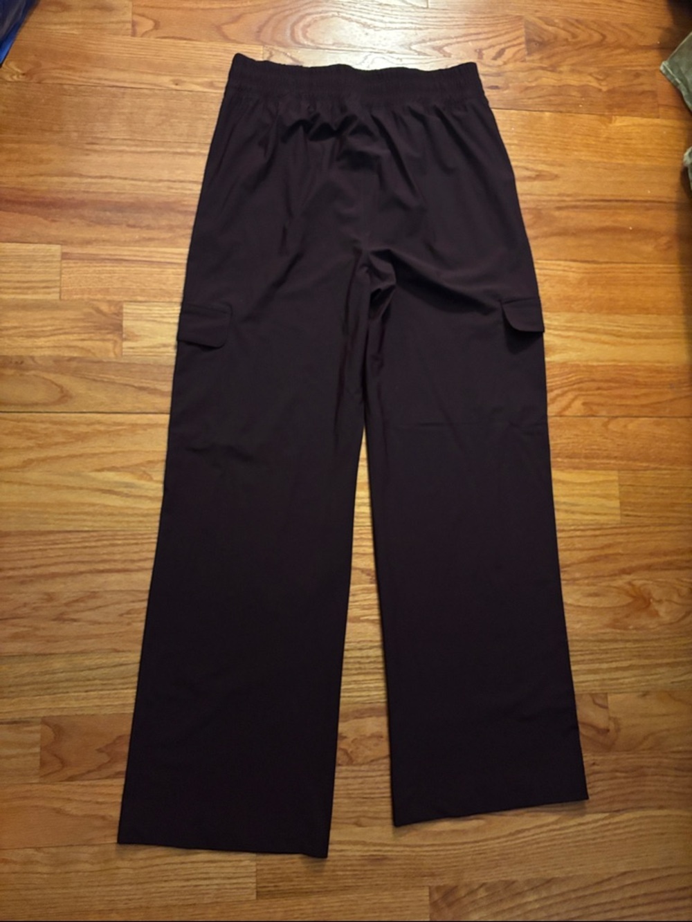 Wide-Leg Pull-On Pants in Dark plum